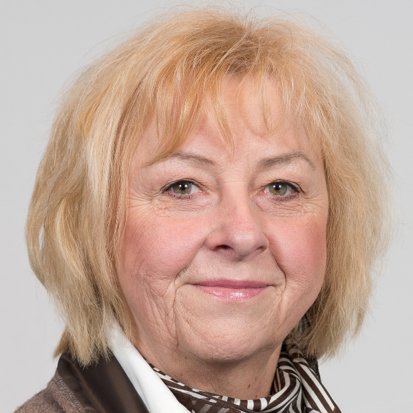 Christel Hübner