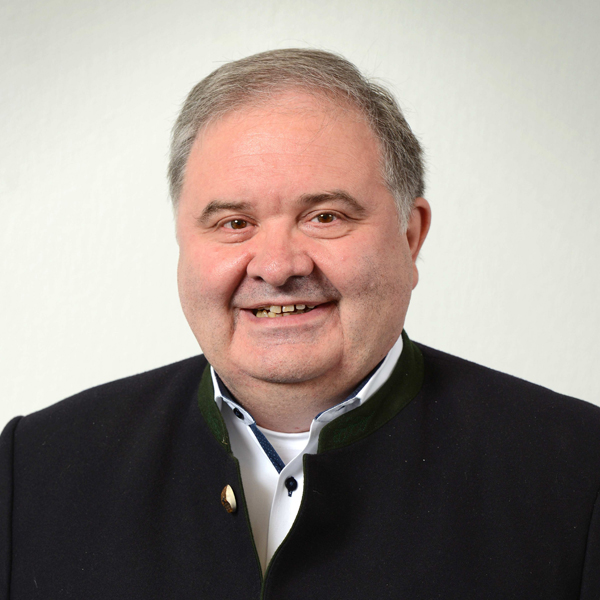 Dr. Henner Tilgner